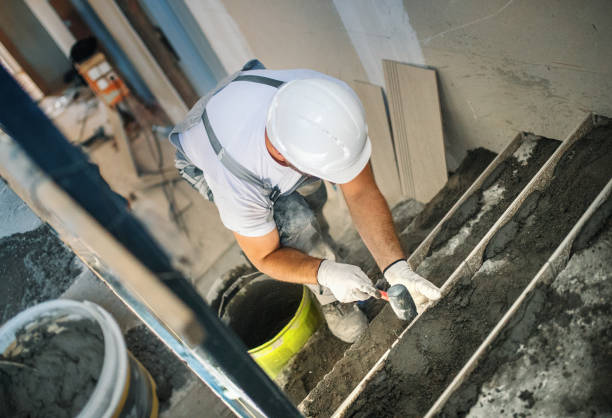 Best Concrete Driveway Installation in Combee Settlement, FL
